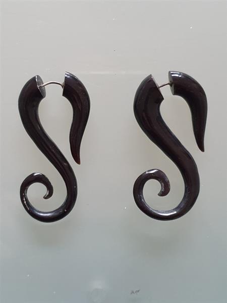 Grote foto fake stretcher s shape horn big. sieraden tassen en uiterlijk piercings