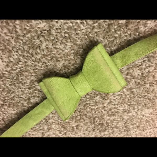 Grote foto tatyana clothing big bow belt. kleding dames riemen