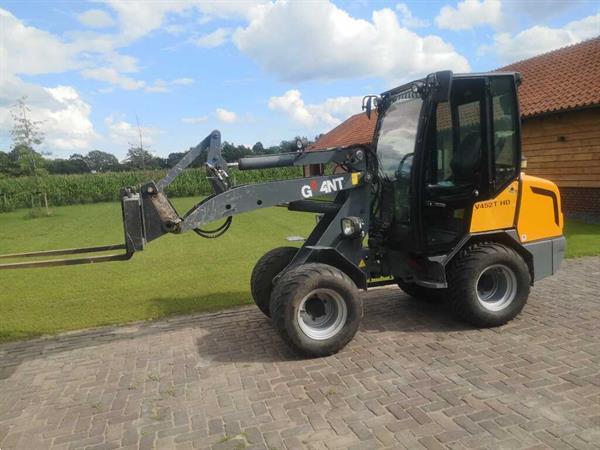 Grote foto giant v 452 t hd agrarisch shovels