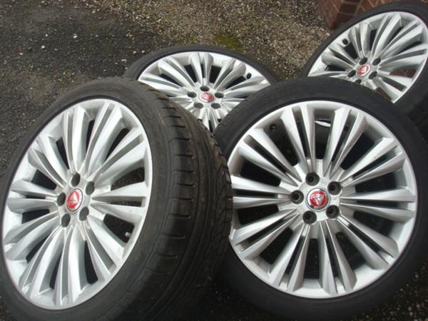 Grote foto 19 jaguar xj xjr xf xe s type x type 5x108 auto onderdelen banden en velgen