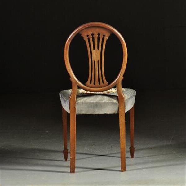 Grote foto antieke stoelen stel van 8 hepplewhite eetkamerstoelen ca. 1890 prijs incl herstofferen of resta antiek en kunst stoelen en banken