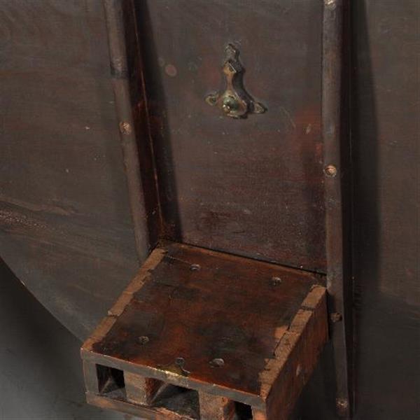Grote foto antieke bijzettafels wijntafels georgian tilttoptable ca. 1800 in mahonie doorleefde kleur no. antiek en kunst stoelen en banken