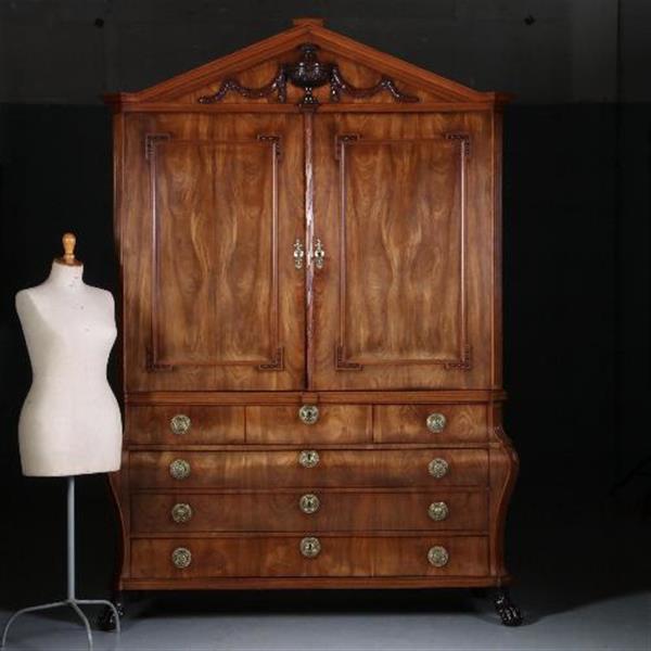 Grote foto antieke kast hollands louis seize kabinet ca. 1780 in blond mahonie met 13 laden no.570332 antiek en kunst stoelen en banken