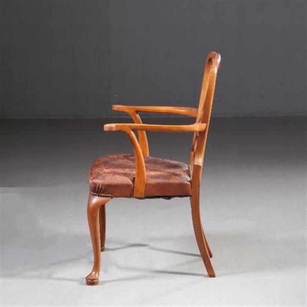 Grote foto antieke stoelen stel van 8 eetkamerstoelen 2 met armleuningen ca. 1920 prijs incl bekleding naar antiek en kunst stoelen en banken