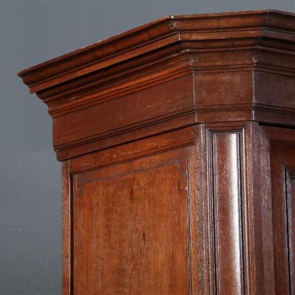 Grote foto antieke kasten grote hollandse vlaamse tweedeurs kussenkast ca. 1700 palissander kussens met vlak antiek en kunst stoelen en banken