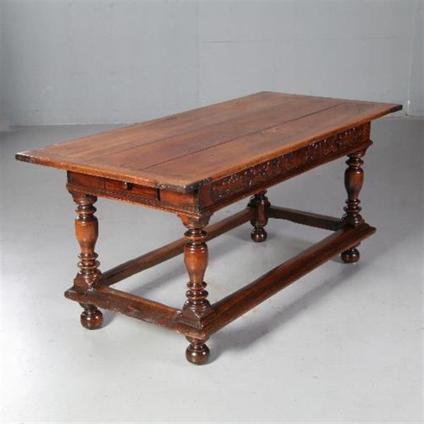 Grote foto antieke tafel hollandse doorleefde notenhouten tafel ca. 1690 no.752838 antiek en kunst stoelen en banken