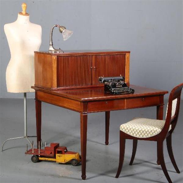 Grote foto antieke mahonie werktafel in louis seize stijl ca. 1890 met 2 grote laden en een opzetkast no.76241 antiek en kunst stoelen en banken