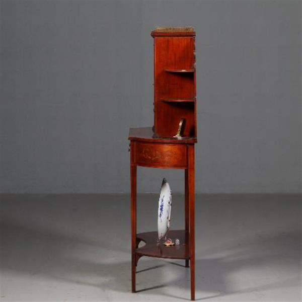 Grote foto antieke kast maple co salonkast vitrinekast ca. 1870 mahonie met inleg no.771751 antiek en kunst stoelen en banken