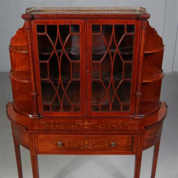 Grote foto antieke kast maple co salonkast vitrinekast ca. 1870 mahonie met inleg no.771751 antiek en kunst stoelen en banken