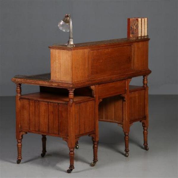 Grote foto antieke bureaus art crafts bureau ca. 1890 met opzet deel en open vakken no.782770 antiek en kunst overige in antiek gebruiksvoorwerpen