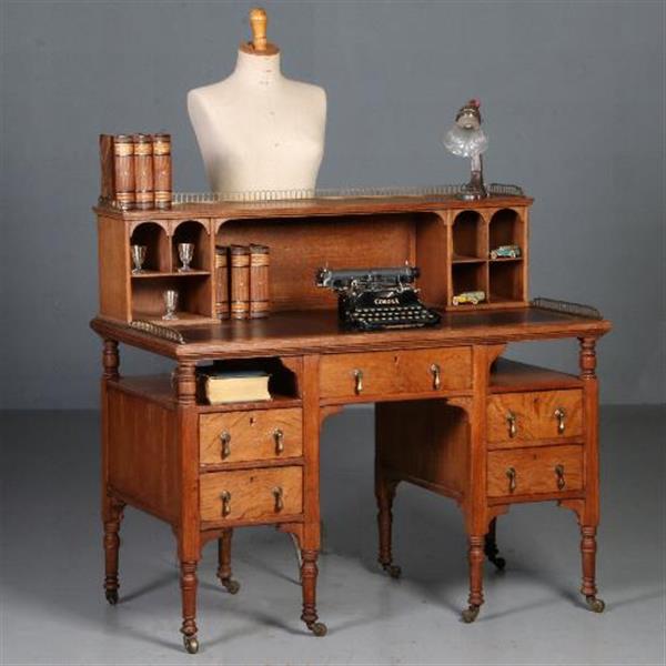 Grote foto antieke bureaus art crafts bureau ca. 1890 met opzet deel en open vakken no.782770 antiek en kunst overige in antiek gebruiksvoorwerpen