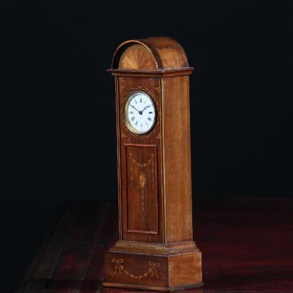 Grote foto antiek varia miniatuur staand horloge engels ca.1875 in mahonie met inlegwerk no.822151 antiek en kunst overige in antiek gebruiksvoorwerpen