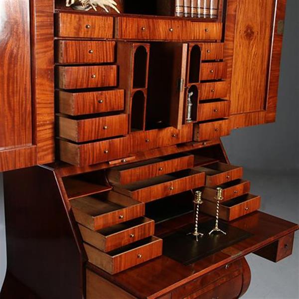 Grote foto antieke kasten haags topbureau of schrijfkabinet ca 1765 mahonie 10 geheime laadjes no.841285 antiek en kunst overige in antiek gebruiksvoorwerpen