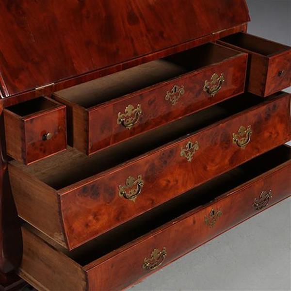 Grote foto antieke kasten haags topbureau of schrijfkabinet ca 1765 mahonie 10 geheime laadjes no.841285 antiek en kunst overige in antiek gebruiksvoorwerpen