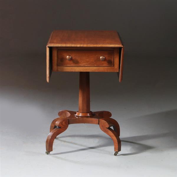 Grote foto antieke bijzettafels engelse victoriaanse pembroke table in mahonie no.871130 antiek en kunst stoelen en banken