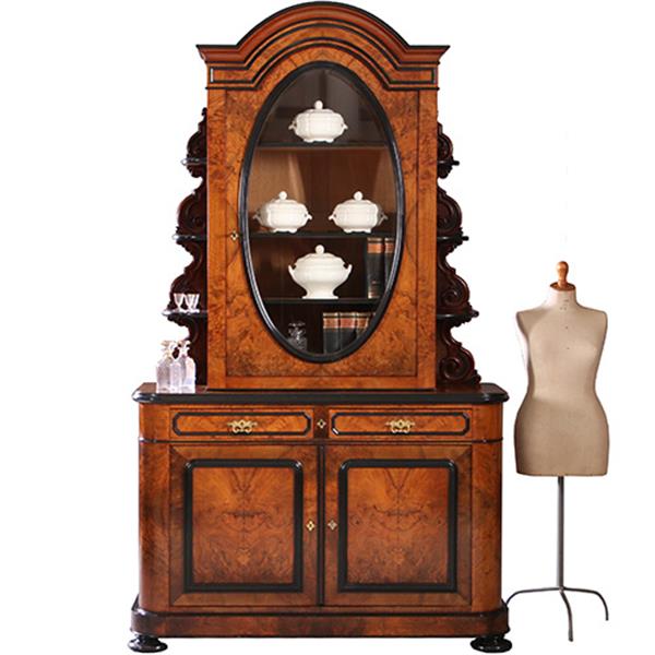 Grote foto antieke kasten 262 cm hoge reusachtige willem iii vitrine in wortelnoten met zwarte details ca. 18 antiek en kunst stoelen en banken