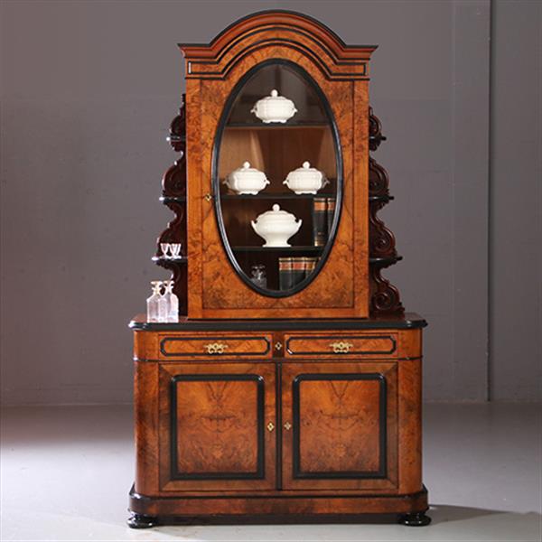 Grote foto antieke kasten 262 cm hoge reusachtige willem iii vitrine in wortelnoten met zwarte details ca. 18 antiek en kunst stoelen en banken