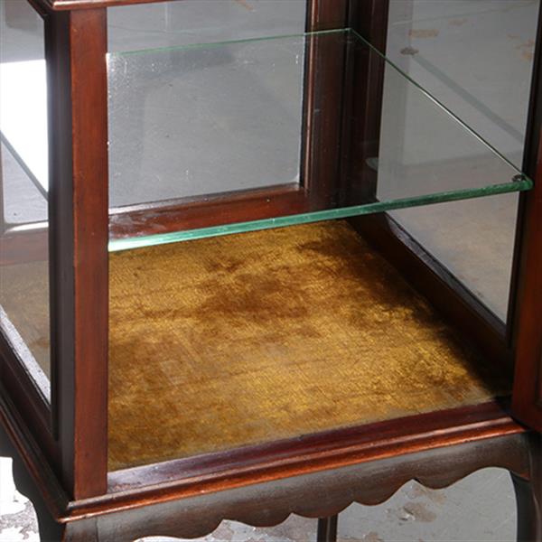 Grote foto antieke bijzettafels vierkante vitrinetafel ca. 1890 in mahonie engeland no.883020 antiek en kunst stoelen en banken