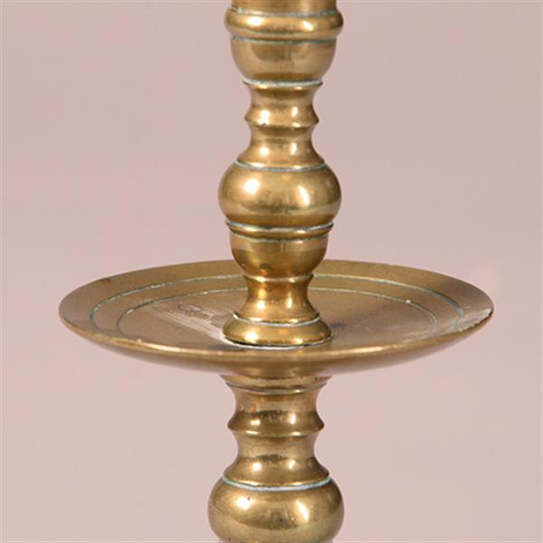 Grote foto antieke kandelaren stel van 2 kleine bronzen candlesticks engeland ca 1800 no.900815.r antiek en kunst overige in antiek gebruiksvoorwerpen