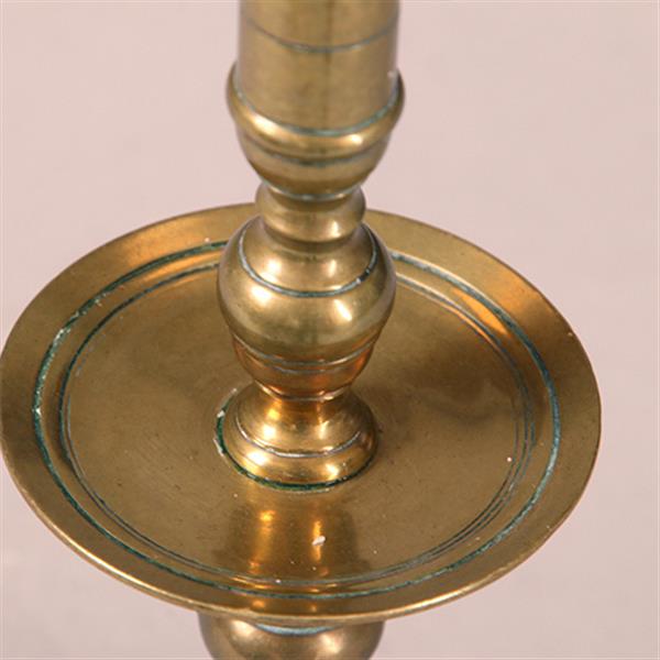 Grote foto antieke kandelaren stel van 2 kleine bronzen candlesticks engeland ca 1800 no.900815.r antiek en kunst overige in antiek gebruiksvoorwerpen