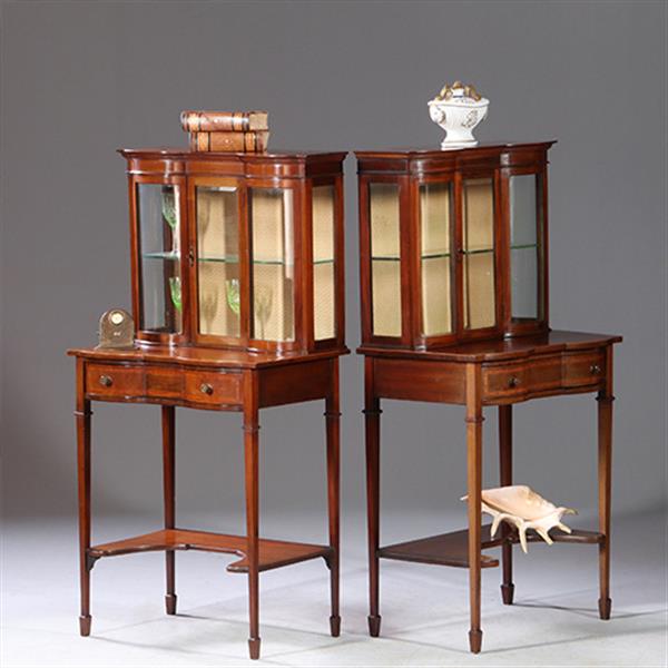 Grote foto stel van 2 kleine identieke vitrines ca 1900 engeland no.922870 antiek en kunst stoelen en banken