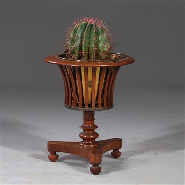 Grote foto theestoof biedermeier rond met gespaakte bak ca 1835 mahonie met palm no.932850 antiek en kunst stoelen en banken