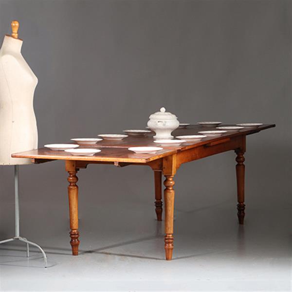 Grote foto kersenhouten eetkamertafel met uittrekbladen tot 14 personen ca 1880 no.953120 antiek en kunst stoelen en banken