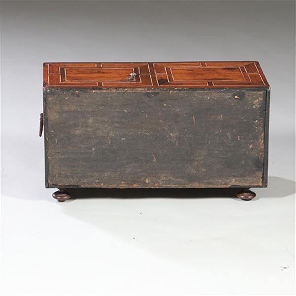 Grote foto spaanse kunstkabinetje eind 17e eeuw ebben en been no.960455 antiek en kunst stoelen en banken