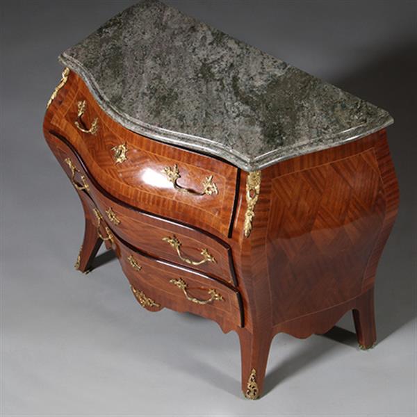 Grote foto gebombeerde commode in rococostijl ca 1920 grijs geaderd marmerblad no.962660 antiek en kunst stoelen en banken