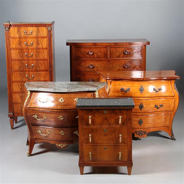 Grote foto gebombeerde commode in rococostijl ca 1920 grijs geaderd marmerblad no.962660 antiek en kunst stoelen en banken