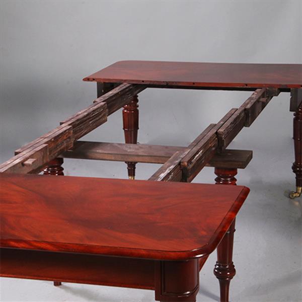Grote foto oberispelijk mooie victoriaanse pull out table gespiegeld mahonie ca 1870 met 4 inlegbladen no.9717 antiek en kunst spiegels