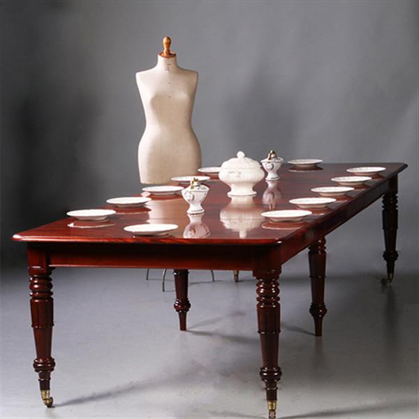Grote foto oberispelijk mooie victoriaanse pull out table gespiegeld mahonie ca 1870 met 4 inlegbladen no.9717 antiek en kunst spiegels