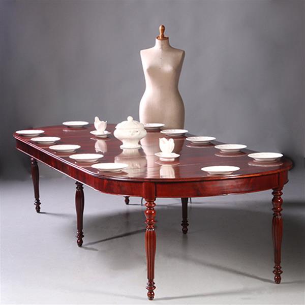 Grote foto franse coulissetafel in mahonie met paraplu poot ca 1860 met 4 inlegbladen tot minimaal 12 personen antiek en kunst stoelen en banken