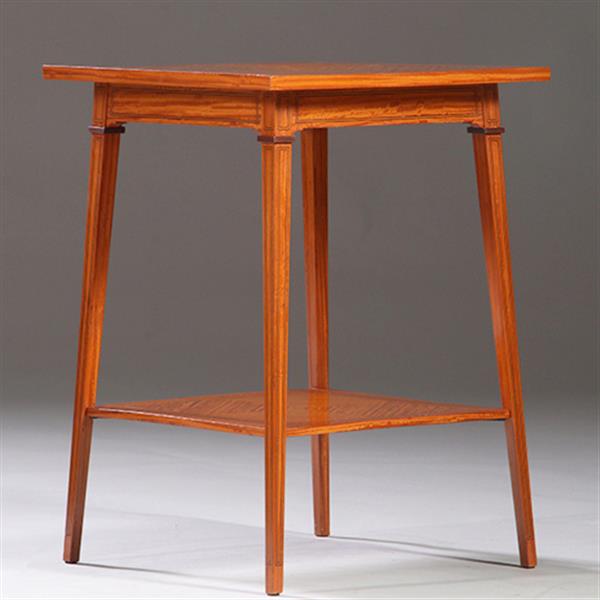 Grote foto satijnhouten bijzettafel ca 1890 met gevierendeelde bladen en ingelegde biezen no.883045 antiek en kunst stoelen en banken