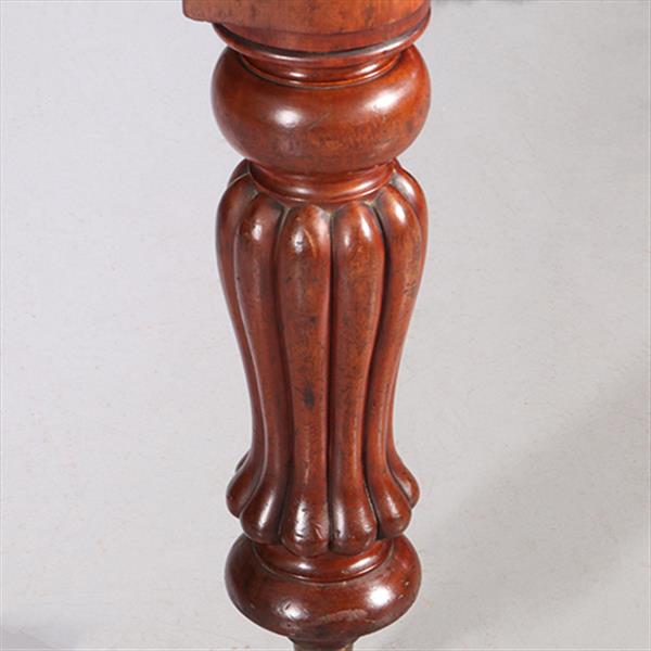 Grote foto doorleefde victoriaanse pull out table met bijbehorende piedestal vormige tafelbladenhouder no.9731 antiek en kunst stoelen en banken