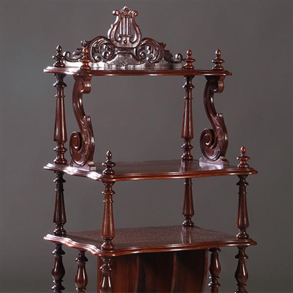 Grote foto uit een muziekkamer massief palissander whatnot etagier ca 1865 met gestoken lier in de kroon antiek en kunst stoelen en banken