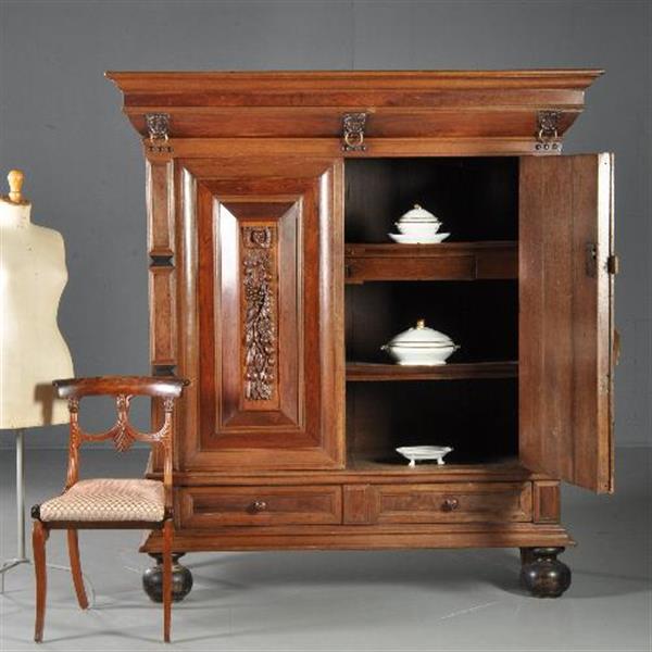 Grote foto antieke kast kleine hollandse 17e eeuwse kussenkast eiken palissander en ebben ca. 1690 no.2811 antiek en kunst stoelen en banken