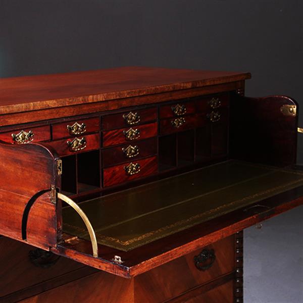 Grote foto commode laat victoriaans met bureau en groen ingelegd leder schrijfblad ca 1890 no.211110 antiek en kunst overige in antiek gebruiksvoorwerpen