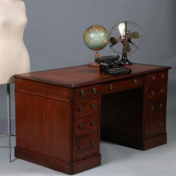 Grote foto mahonie schrijfbureau victoriaans ca 1860 met prachtig goud gestempel oud leer no.211725 antiek en kunst overige in antiek gebruiksvoorwerpen