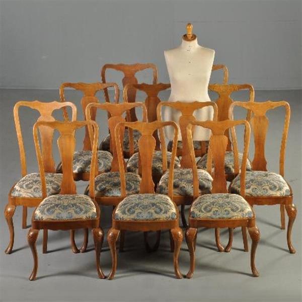 Grote foto antieke stoelen stel van 12 eetkamerstoelen ca. 1910 chippendale stijl incl. herstofferen naar wen antiek en kunst stoelen en banken