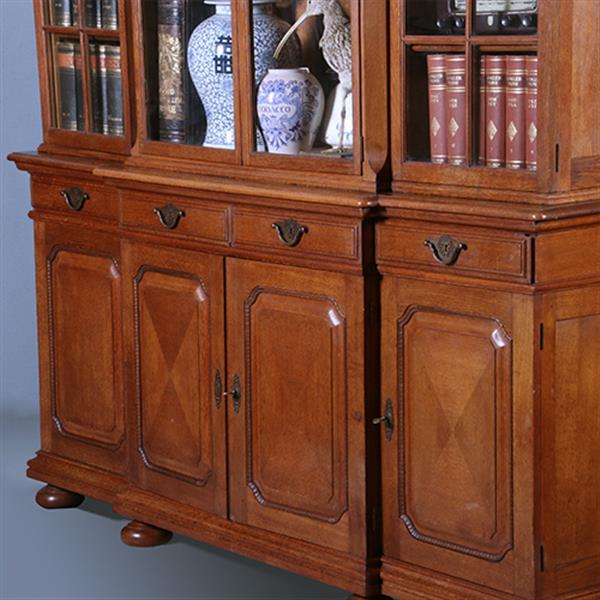 Grote foto hoge boekenkast bibliotheekwand pander ca 1910 met interessante roedeverdeling no.211120 antiek en kunst stoelen en banken