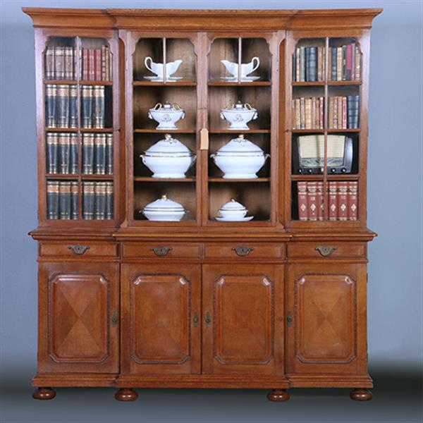 Grote foto hoge boekenkast bibliotheekwand pander ca 1910 met interessante roedeverdeling no.211120 antiek en kunst stoelen en banken