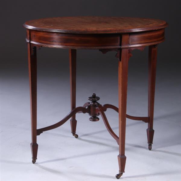 Grote foto salontafel in de hoge 19e eeuwse traditie fraai ingelegd door p e gane artistic furniture ca 1 antiek en kunst stoelen en banken