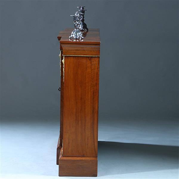 Grote foto credenza vitrine met 3 beglaasde deuren ca 1870 notenhouten fraaie nerf no.230220 antiek en kunst stoelen en banken