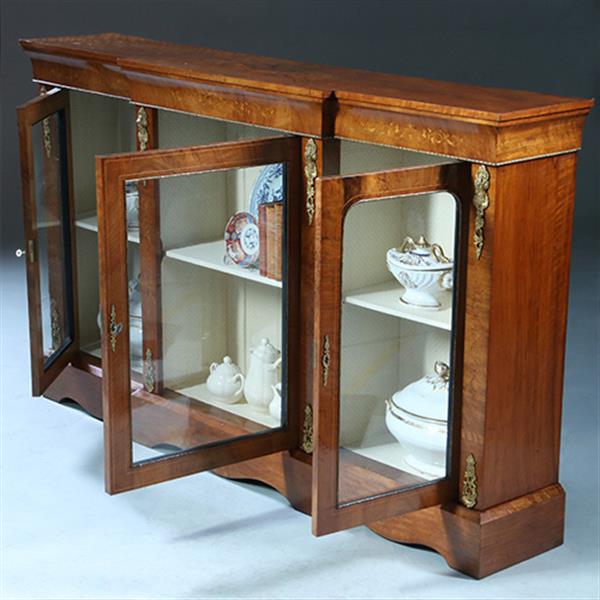 Grote foto credenza vitrine met 3 beglaasde deuren ca 1870 notenhouten fraaie nerf no.230220 antiek en kunst stoelen en banken