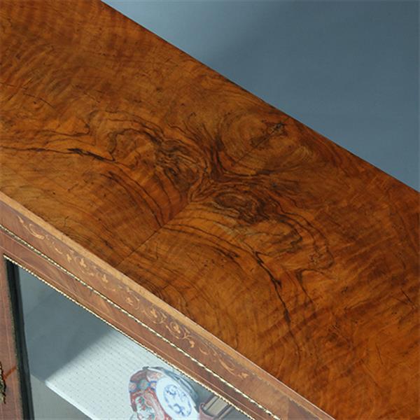 Grote foto credenza vitrine met 3 beglaasde deuren ca 1870 notenhouten fraaie nerf no.230220 antiek en kunst stoelen en banken