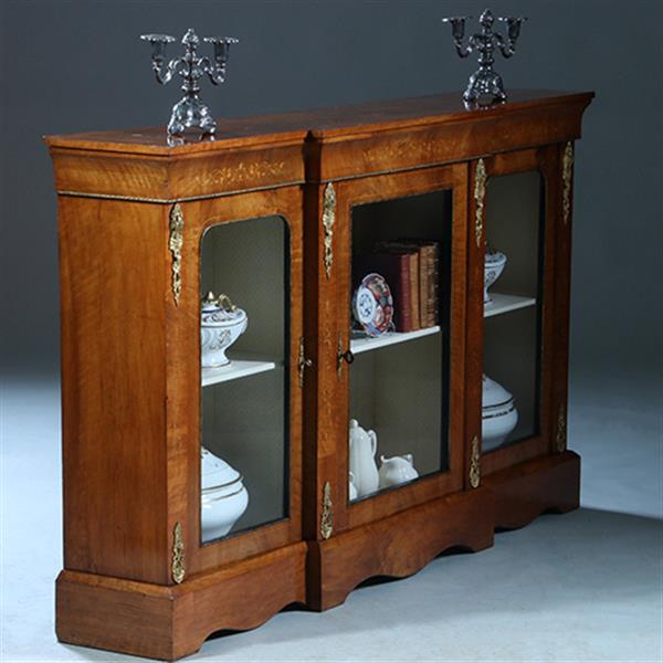 Grote foto credenza vitrine met 3 beglaasde deuren ca 1870 notenhouten fraaie nerf no.230220 antiek en kunst stoelen en banken