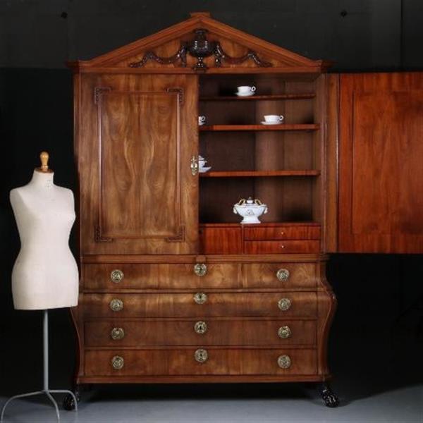 Grote foto antieke kast hollands louis seize kabinet ca. 1780 in blond mahonie met 13 laden no.570332 antiek en kunst stoelen en banken