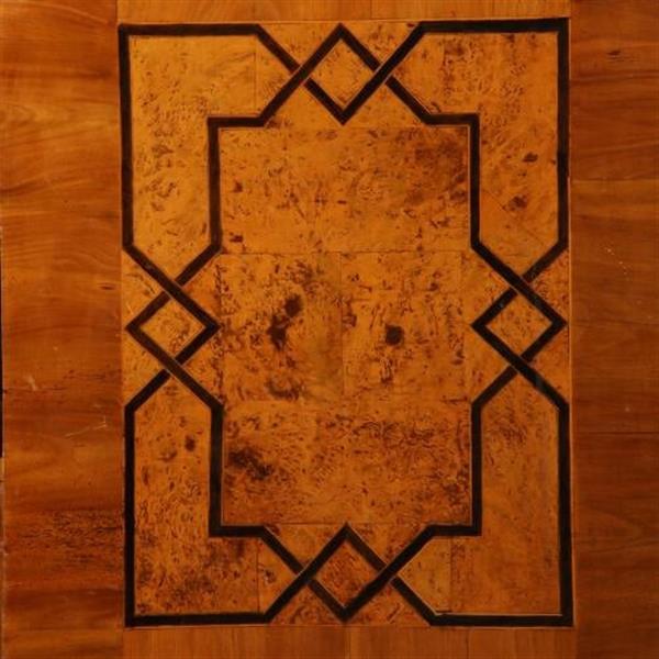 Grote foto antieke kast 18e eeuwse tabernakelkast barok orgel gebogen in noten met wortelnoten en o.a. ebben antiek en kunst overige in antiek gebruiksvoorwerpen