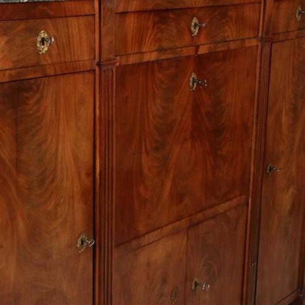 Grote foto brede empire secretaire of bar met zijkasten ca. 1810 in mahonie met marmer no.602117 antiek en kunst stoelen en banken